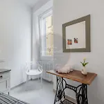 Imperial Luxury * Roma